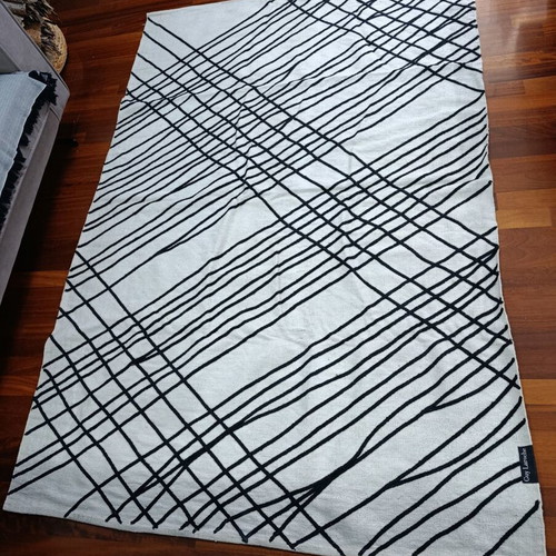 Guy Laroche Summer Rug (160x230) like new