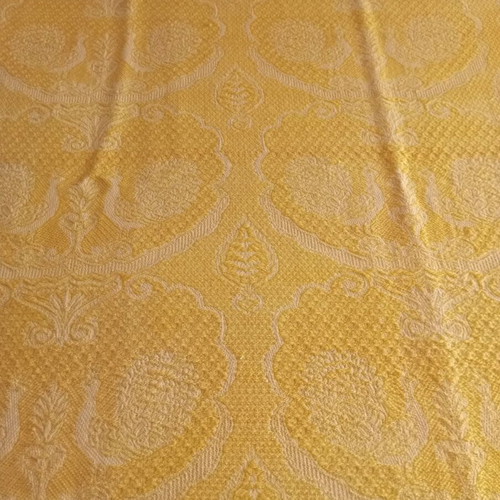 Cotton blanket yellow like new