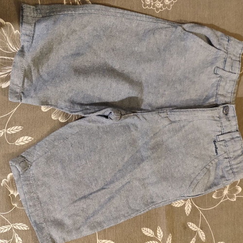 Bermuda shorts like new for boys 5-6 years, blue and gray