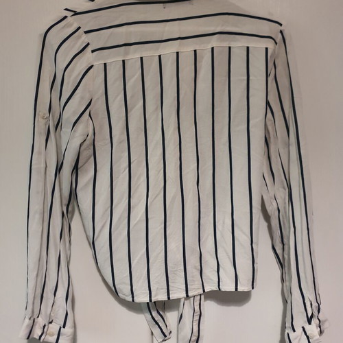 Striped shirt white with blue tie front like new, size L