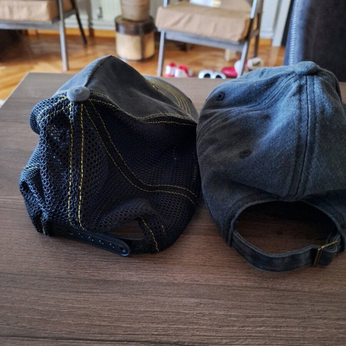 Admiral hats like new, size M, black and gray, set of 2