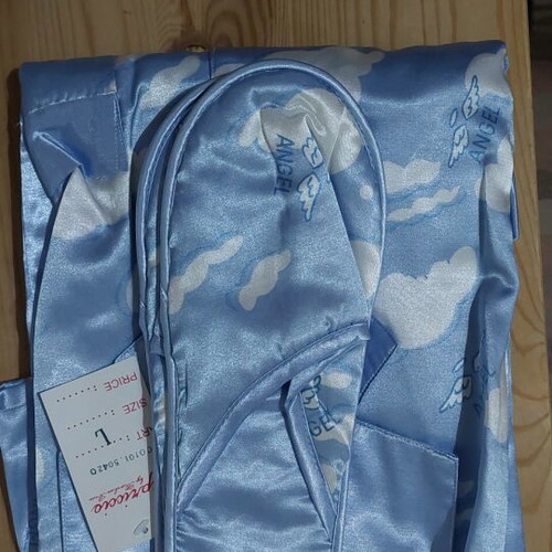 Satin pajamas new L with slippers Capriccio