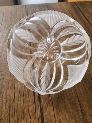 Crystal bowl like new