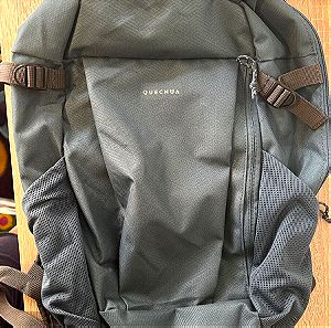 Quechua backpack laptop 20L