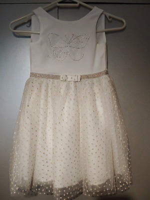 Orchestra sleeveless dress 5 years like new, beige gold