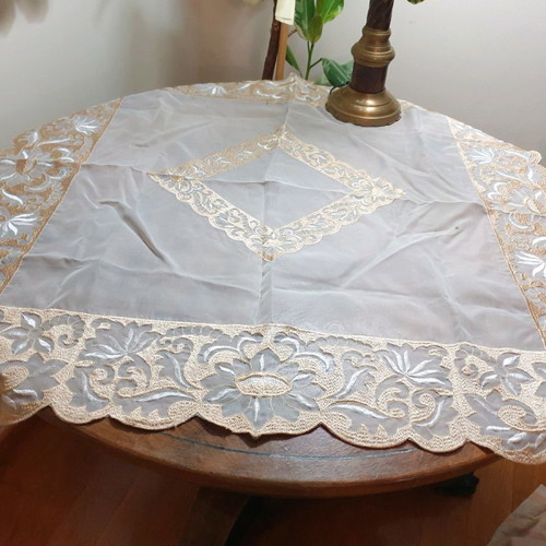 Table linen and square new with silk threads on organza
