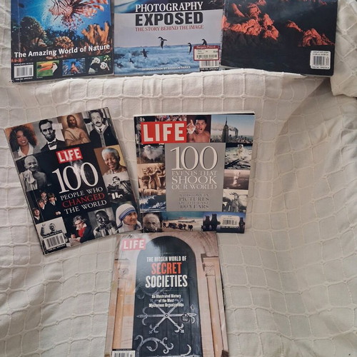 Life magazines like new, set of 14 editions