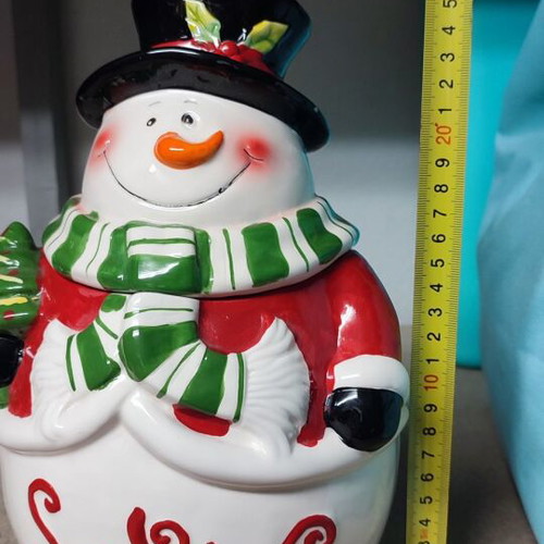 Christmas storage jar snowman design like new