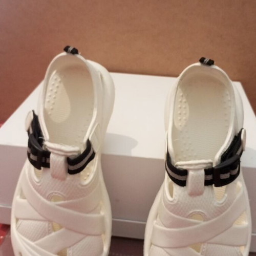 Summer shoes white like new, size 41, very comfortable and soft