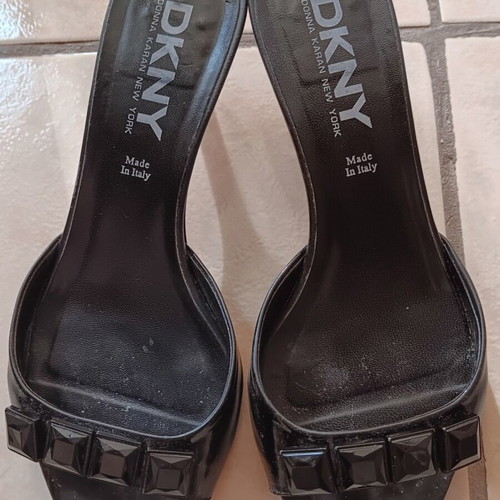 Mules DKNY black patent leather used, size 36 with box