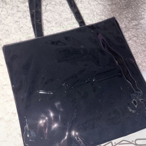 Mac shoulder bag new, black with large storage space