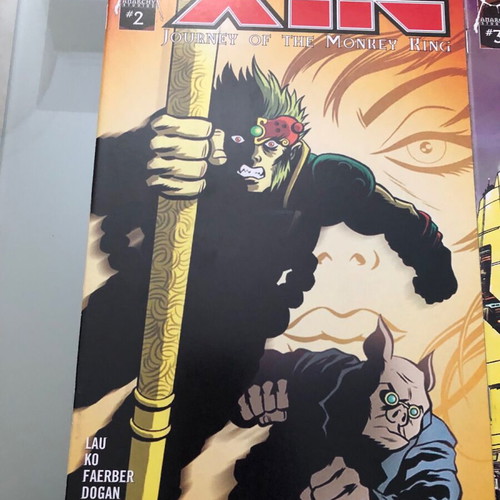 Vampi and Xin set of 8 new high-grade comics