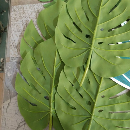Tropical leaves new, 9 paper and 4 plastic pieces