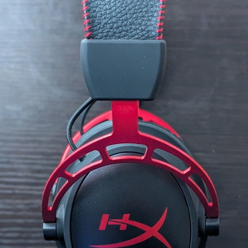 HyperX Cloud Alpha Wireless Over Ear Gaming Headset like new, USB connection