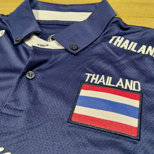 Thailand Training Football Shirt Size M Warrix like new