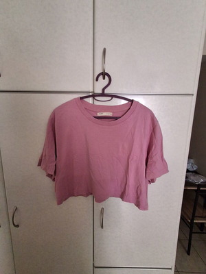 Women's cropped short-sleeve t-shirt Pull & Bear pink like new, size L