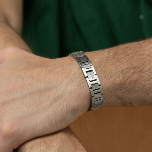 Lacoste Stainless Steen bracelet brand new, silver, size 21cm