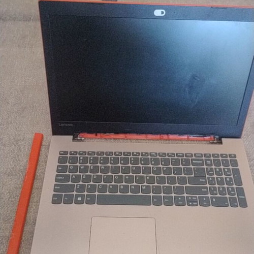 Lenovo Laptop 13+ 8GB RAM Intel Pentium used with minor broken part