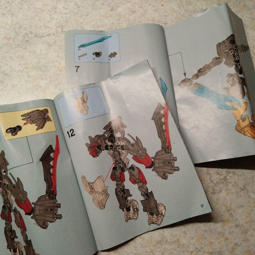 Lego Chima instruction booklets like new, set of 2 for 70200 and 70204