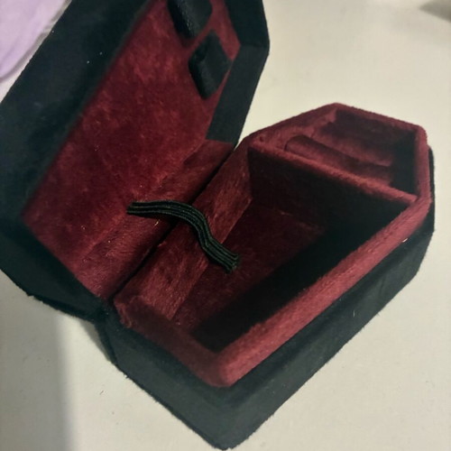Velvet coffin jewelry box new, black