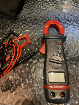 Digital clamp meter Facom 712A like new with case