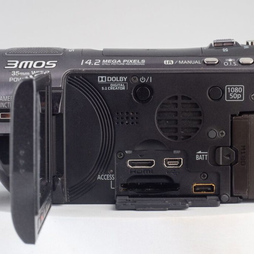 Panasonic HDC-HS700 Full HD Professional Camcorder used with 240GB HDD