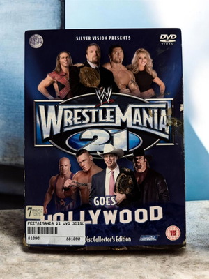WWE WrestleMania 21 Goes Hollywood DVD, συλλεκτική έκδοση 3 δίσκων