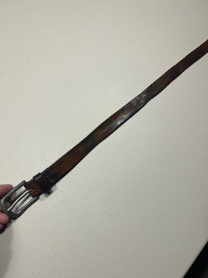 Αντρική ζώνη Uniform μεταχειρισμένη, καφέ-χακί, 120 cm, δερμάτινη