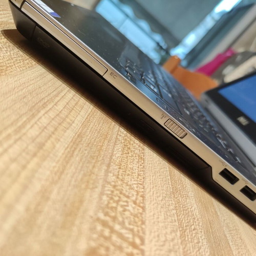 Dell Latitude E6430 laptop i5-2430m 8GB RAM 120GB SSD Windows 10 LTSC IoT