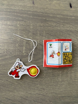 Super Mario kinder joy new