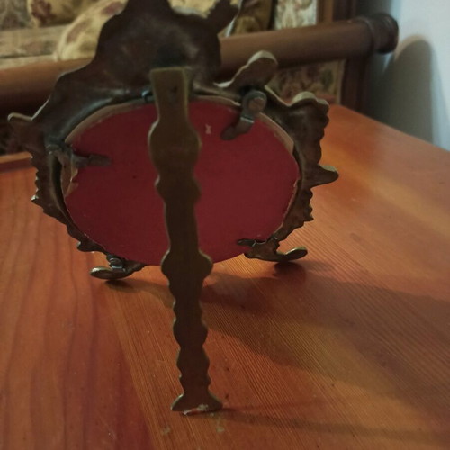 Bronze Victoria Style Photo Frame like new, ornate carved design