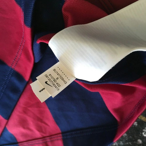 Barcelona A. Iniesta 2014 2015 Nike home football shirt, 128 cm boy