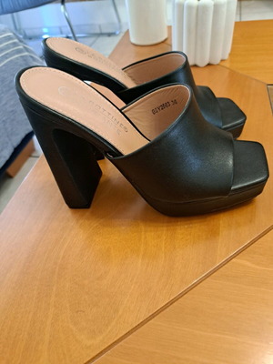 Women's mules with heel like new, black, size 36