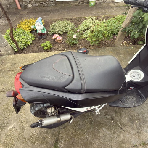Benelli Quattronove X scooter like new, 49cc two-stroke air cooling