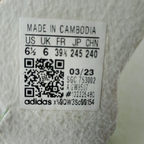 Ποδοσφαιρικά παπούτσια Adidas σχεδόν καινούργια, μέγεθος 39,5, πράσινα