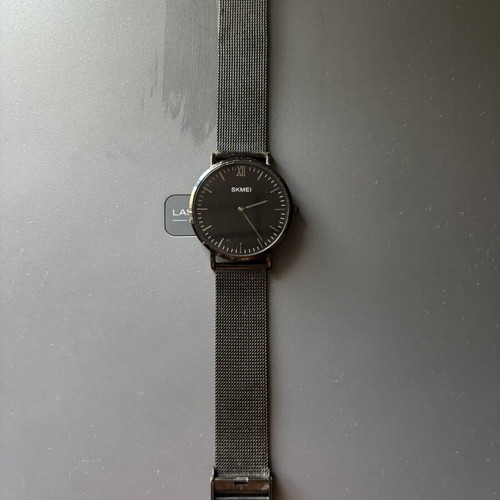Skmei wristwatch new, black metal
