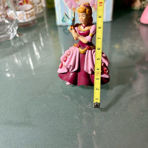 Disney princess figure used in very good condition