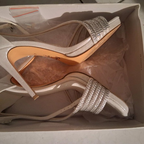 Menbur bridal sandals like new, white and silver, size 40