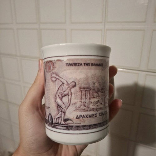 Collectible mug 1000 drachmas like new