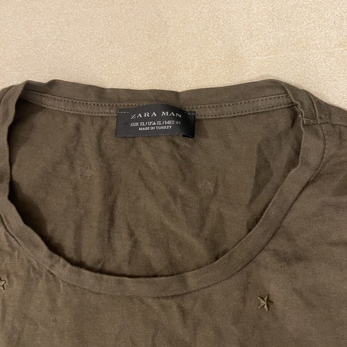 Zara T shirt XL like new