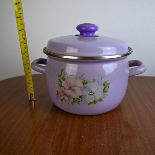 Vintage enamel pot lilac with floral design used