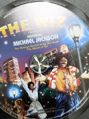 Children's movies DVD set used, 10 family films dubbed