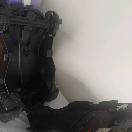 Batman suitcase like new for small child with handle and wheels