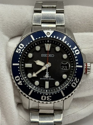 Seiko Prospex Solar Diver SNE593P1 watch, blue and silver
