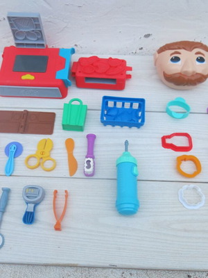 Play Doh Dentist Used With Cash Register And Kitchen Accessories