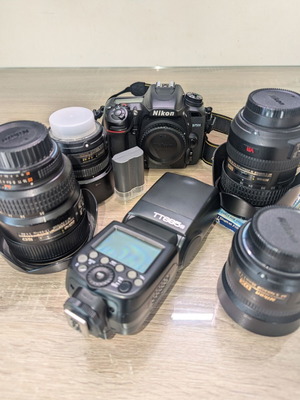 Nikon D7500 φωτογραφικός εξοπλισμός σαν καινούργιο με φακούς και φλας