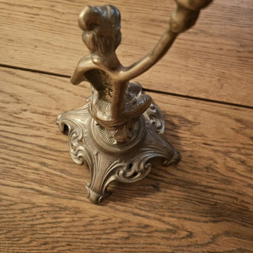 Donna brass candlesticks like new, set of 2