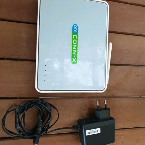 Thomson TG585v7 Wireless Router used for OTE CONN-X