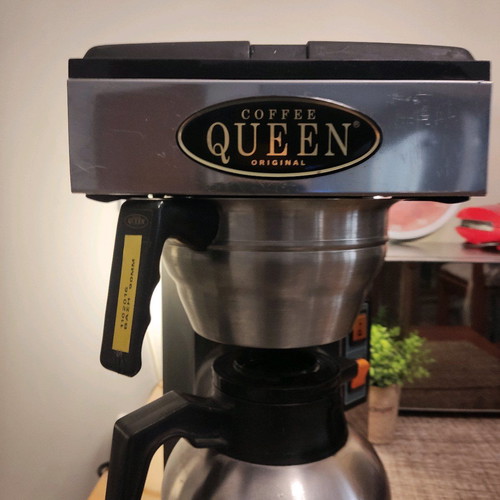 Queen professional coffee maker used