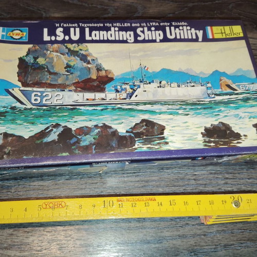 Modeling set from Greek company Lyra and Heller